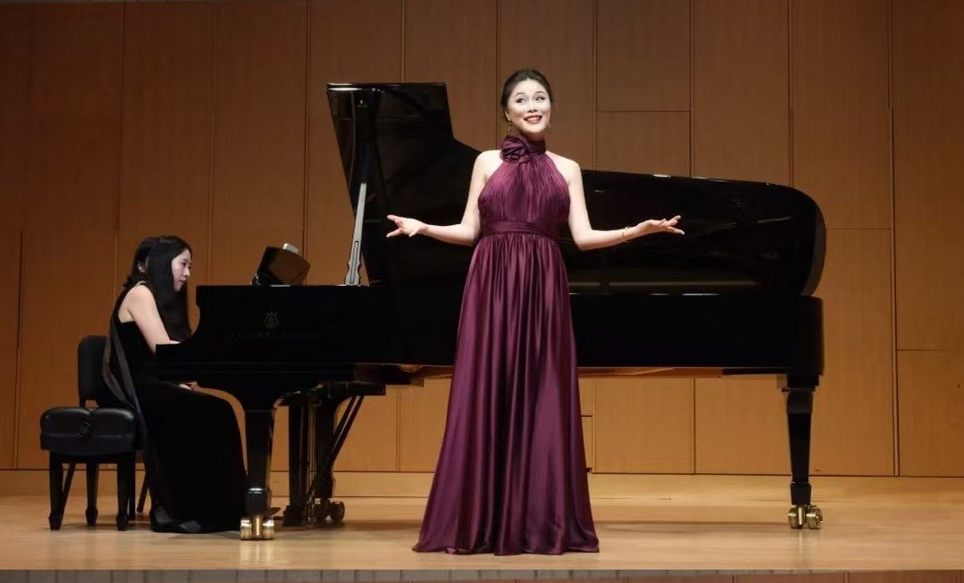 Fengzhen Liu